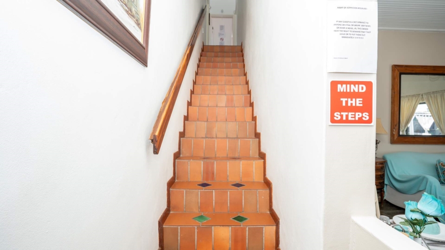 8 Bedroom Property for Sale in Country Club Western Cape